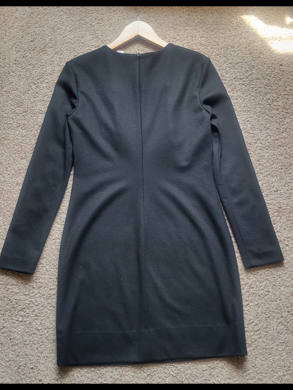 Diane Von Furstenberg Black Long-Sleeve Sheath Dress - Picture 4 of 9